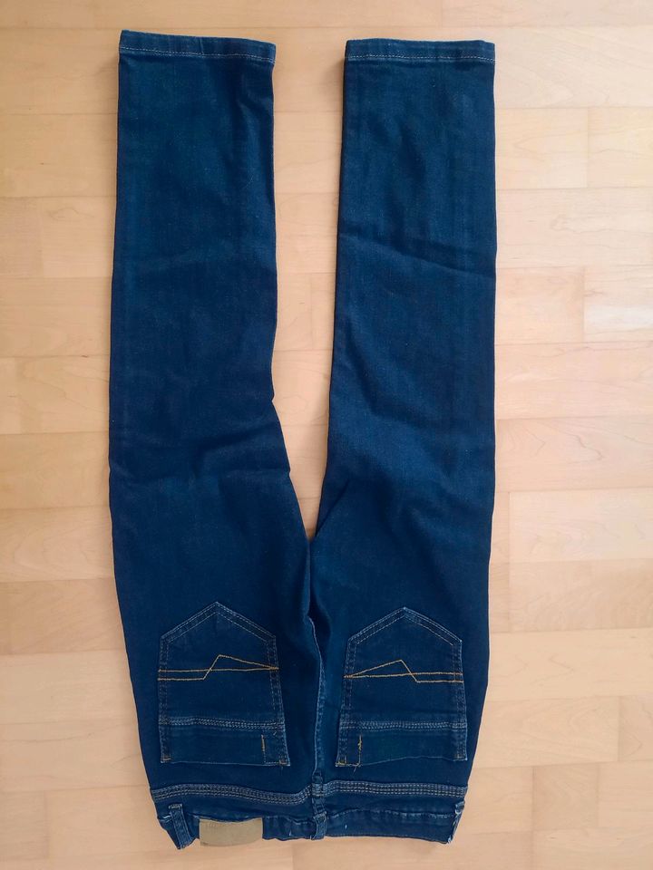 5 jeans 3 s.oliver, 1 esprit 1 hydro in Waldkirchen