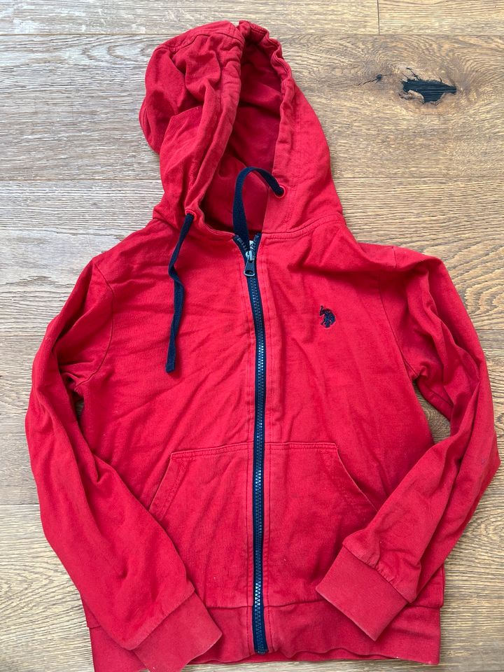 US Polo Assn Sweatjacke Hoodie 134 Rot unisex in Lünen