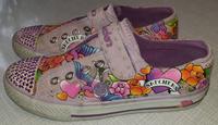 Skechers Sneaker violett Blumen Herzen Gr. 36 Bayern - Regenstauf Vorschau