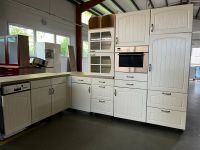 Landhaus-Küche mit E-Geräte gebraucht zu verkaufen! Niedersachsen - Westoverledingen Vorschau