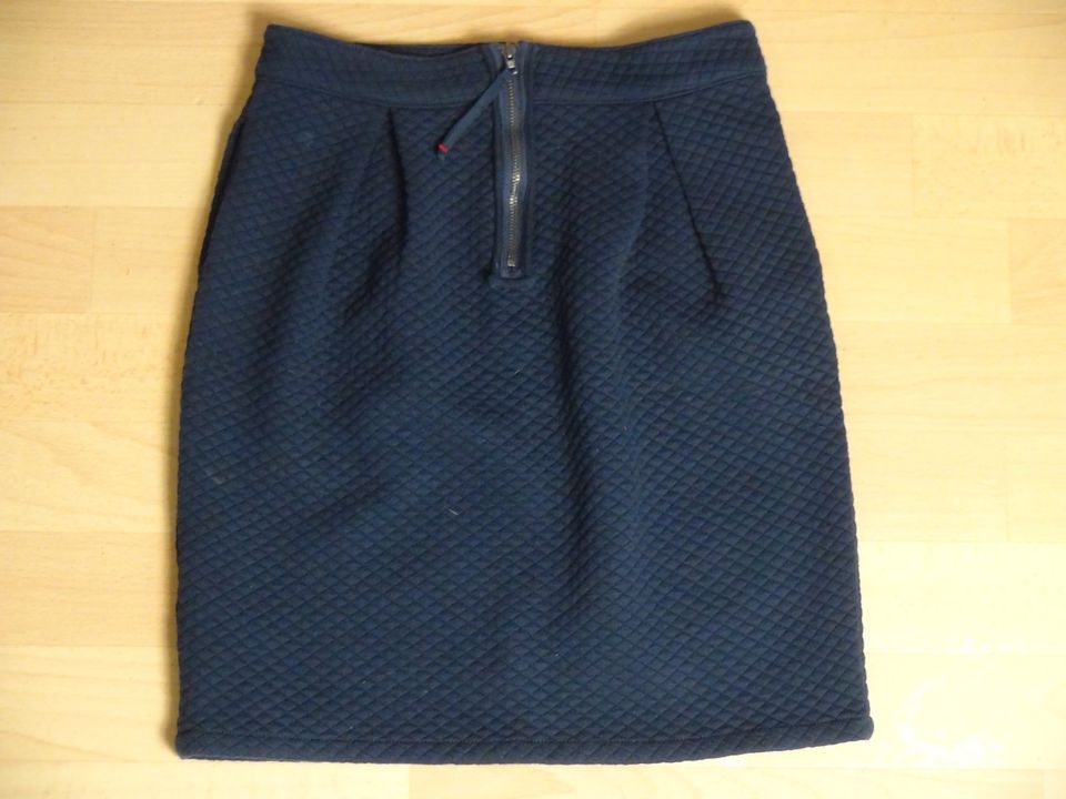 Tommy Hilfiger Damen Stepprock Rock Gr S 36 blau in Schwerin