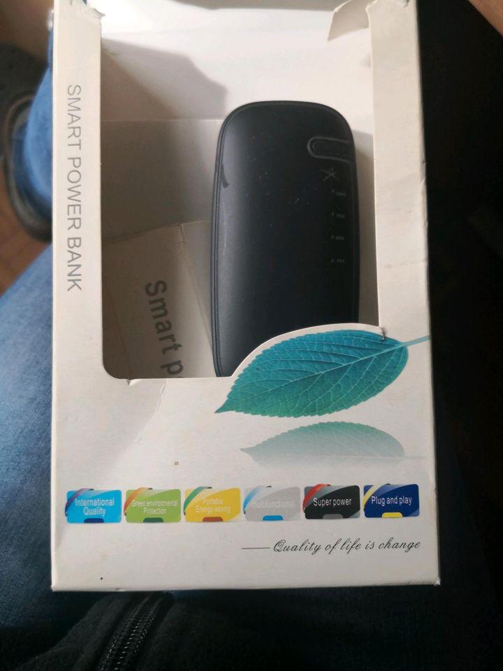 Smart power bank inkl. Diktirgerät in Wolfegg