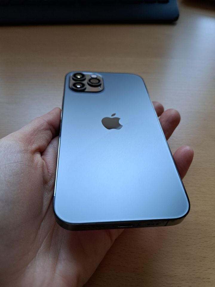 iPhone 12 Pro IOS Version 16.2 128 GB Spacegrey WIE NEU!!! in Wimsheim