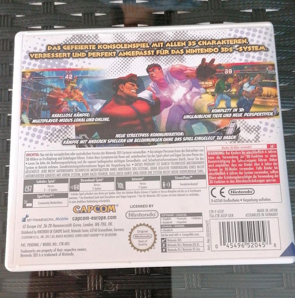 Nintendo 3 DS Street fighter Neu in Vörstetten