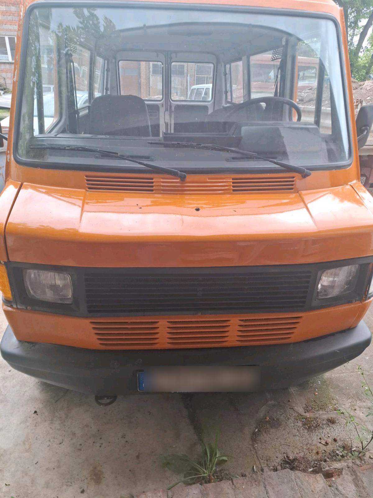 Abbildung des Autos Mercedes T1 LKW Zulassung