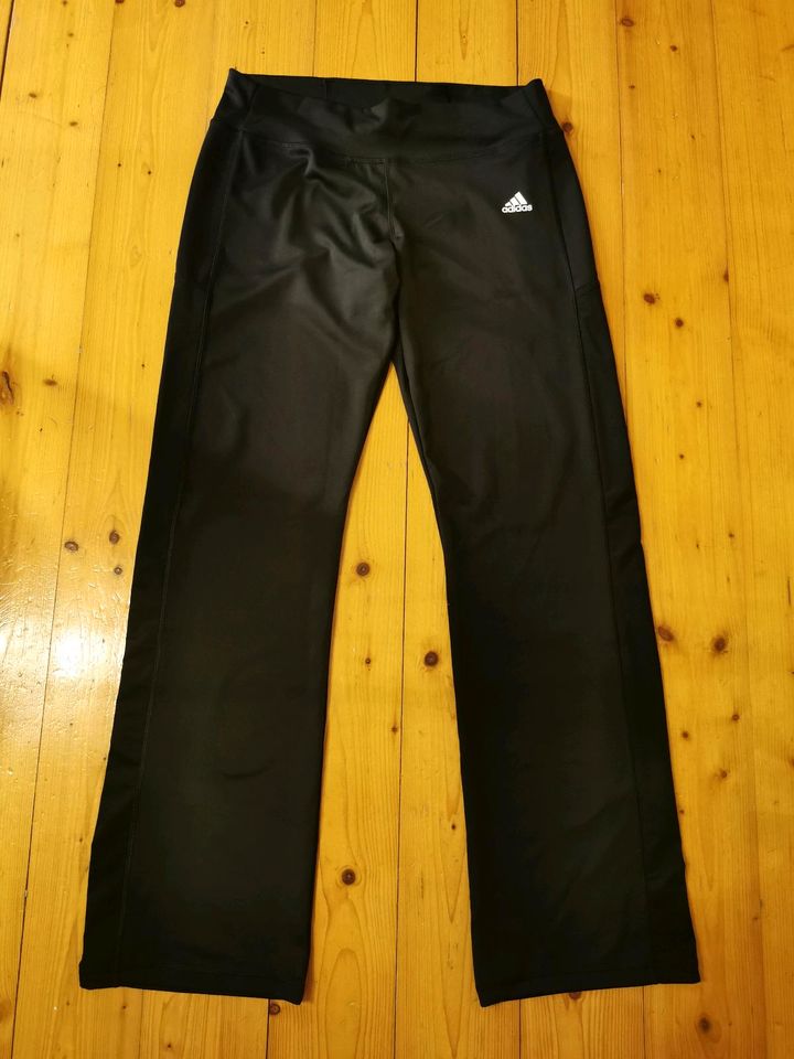 Neue Leggins Adidas, Gr. L in Friedrichshafen