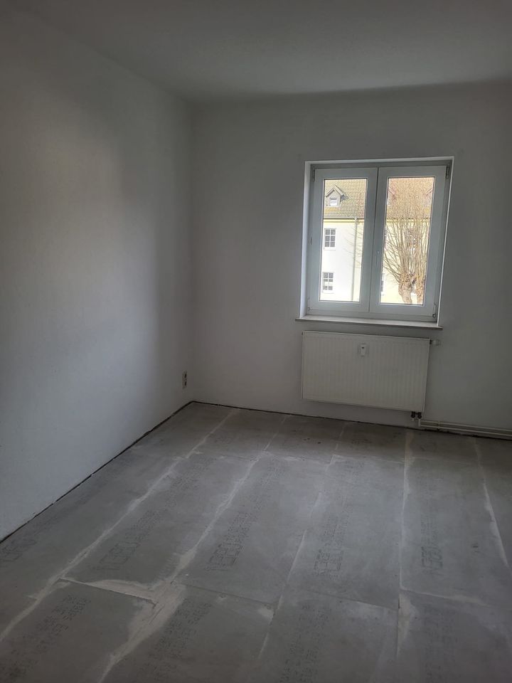 343.02 Schöne 2 ZKB Wohnung in Rudolf-Breitscheid-Str. 43 in Flöha in Flöha 