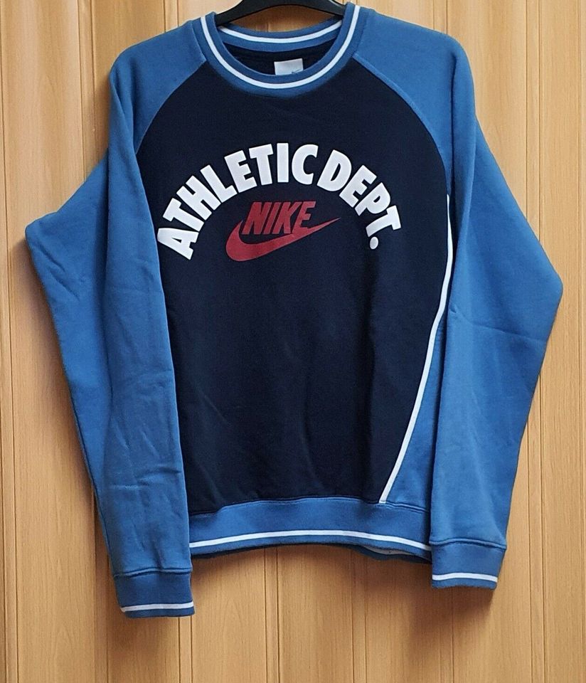 Nike Sweatshirt Herren Jungen Pullover Gr: S Blau Neuwertig in Ingolstadt