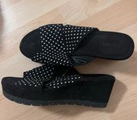 Catwalk Pantoletten 38 schwarz mit Nieten Dortmund - Hörde Vorschau