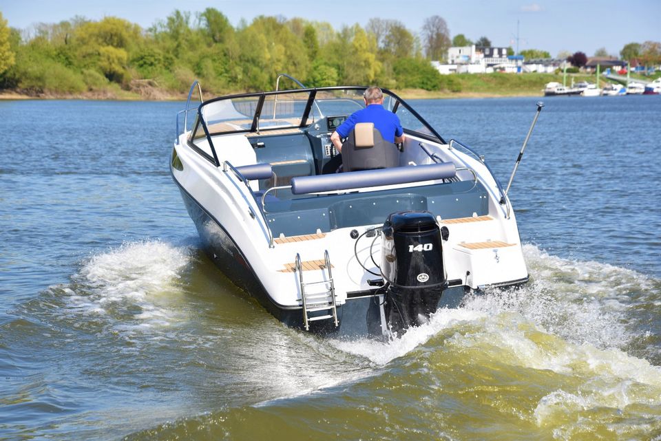 NEU ! Sportboot Kabinen Boot Kajüte Motor Boot Außenborder in Wesel
