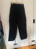 Cargohose Ballonhose schwarz XS Uniqlo wie H&M oder Zara Berlin - Tempelhof Vorschau