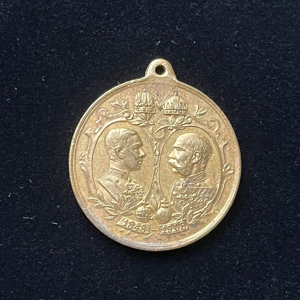 Bronzemedaille 1908 Kaiser Franz Joseph I. Austria, Stempelganz in Klingenberg am Main