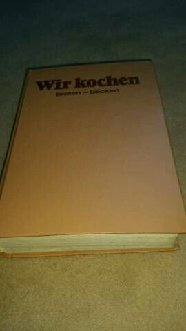 1 dickes Kochbuch in Haan