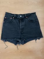 Levis Jeans, kurze Shorts, schwarz München - Schwabing-West Vorschau