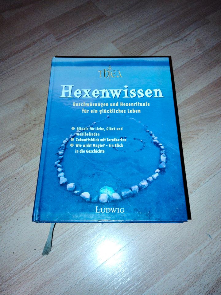 Thea Hexenwissen in Warstein