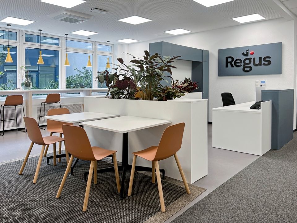 Buchen Sie einen reservierten Coworking-Arbeitsplatz oder Hot Desk in Regus Atrium in Leipzig