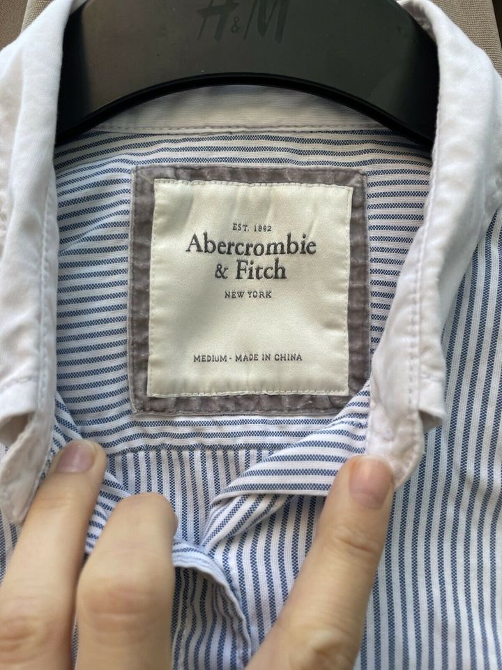 Abercrombie & Fitch Bluse Blau weiß gestreift 38 in Düsseldorf