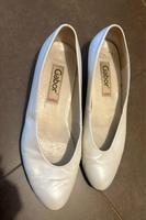 Schuhe Hochzeit, weiß, Braut Schuhe, Größe 7/41 Niedersachsen - Hildesheim Vorschau