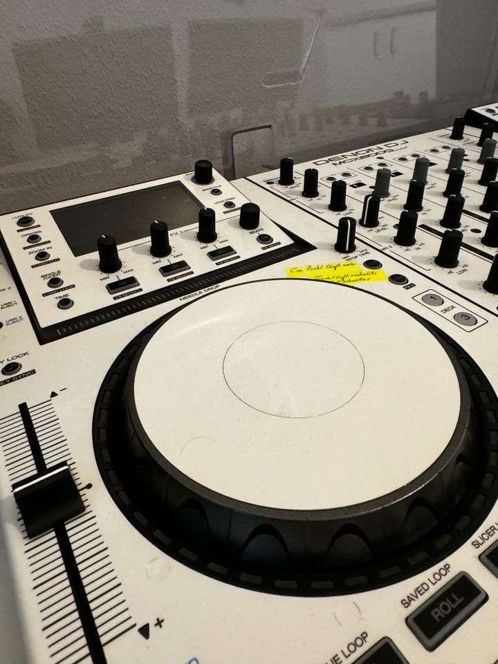 Denon DJ Controller MCX8000 inkl. Soft+Hardcase in Erftstadt