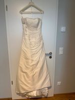 Brautkleid aus Seide von Pronovias Niedersachsen - Braunschweig Vorschau