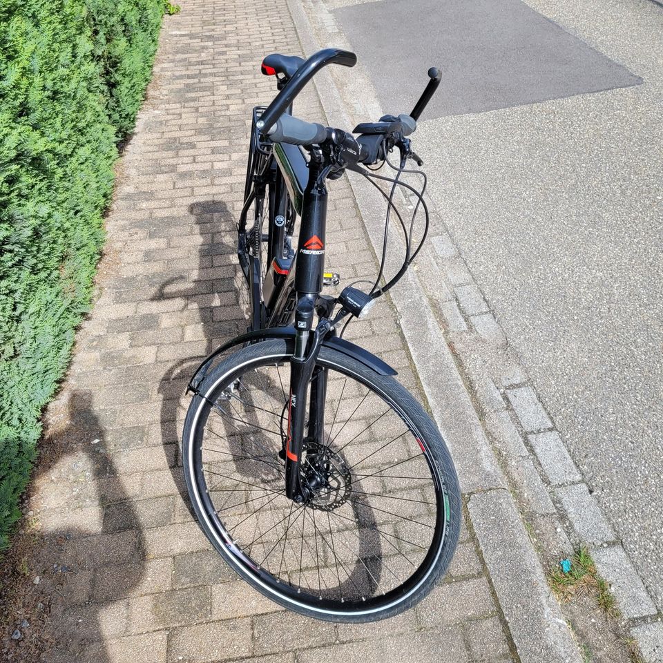 E-bike MERIDA eSPRESSO Sport 410, RH 61cm, Sommer-Garagen-Bike in Neuhausen