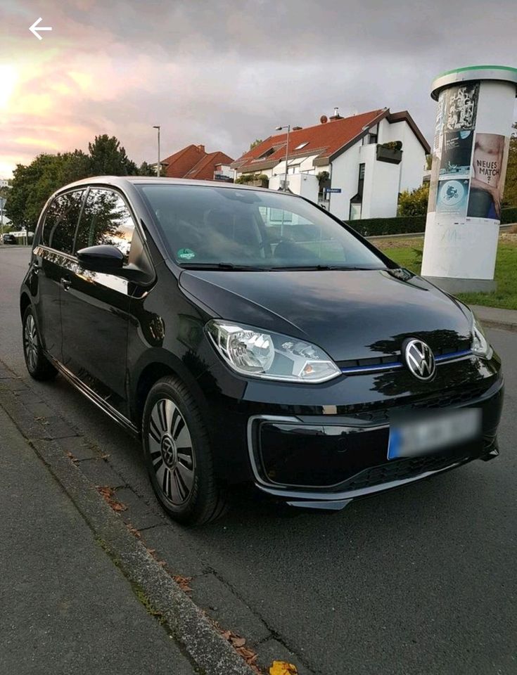 Volkswagen up! e-up! Style Plus Neuwertig Garantie in Kassel