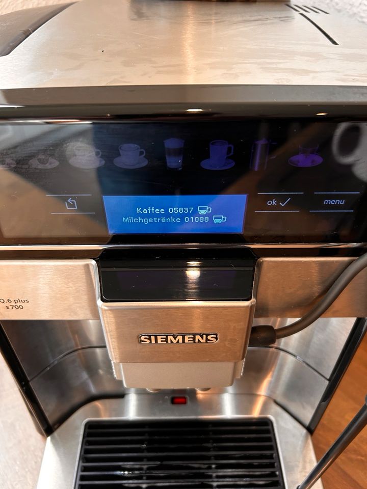 Siemens EQ 6 plus s700 Kaffeevollautomat in Freden