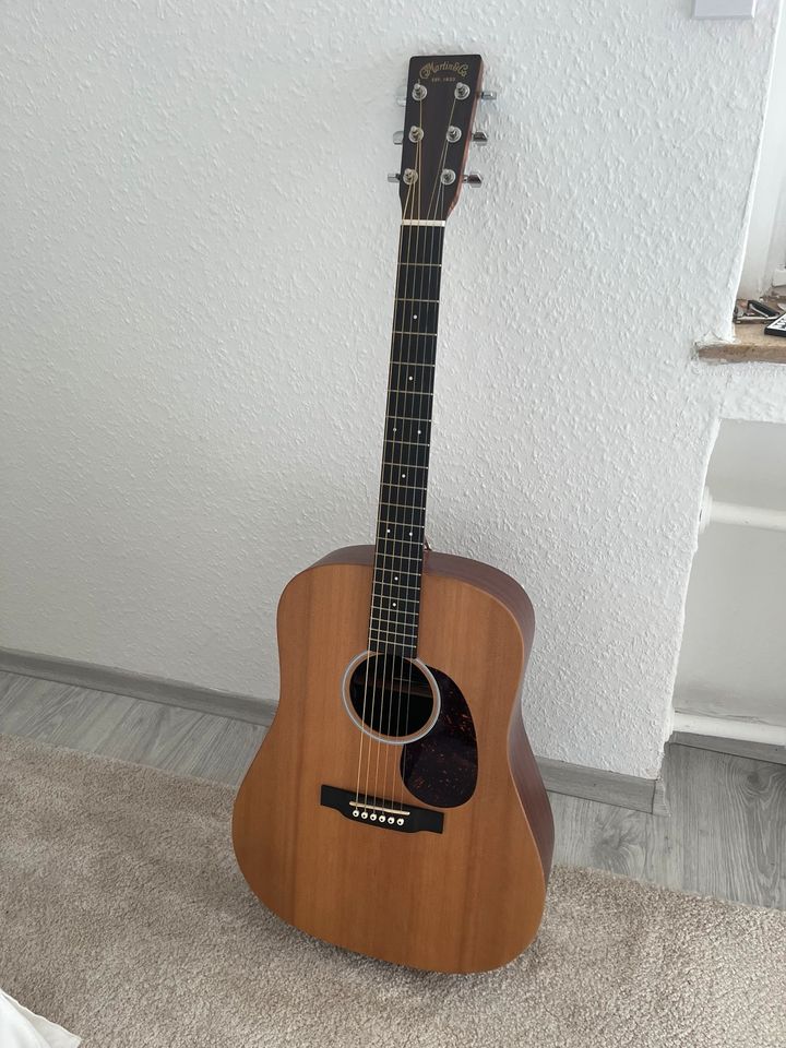 Martin Guitars - DX1AE Akustikgitarre in Bad Nauheim