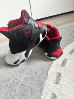 Jordan Max Aura 4 weiß/rot/schwarz Größe 38 high Sneaker Niedersachsen - Uelzen Vorschau