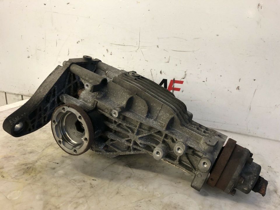 Audi A4 S4 RS4 B7 8E HNL Differential Hinten in Bochum