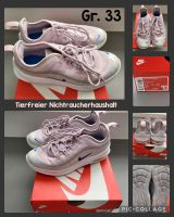 Nike Turnschuhe AIR MAX AXIS Gr. 33 lila/weiß Niedersachsen - Wolfsburg Vorschau