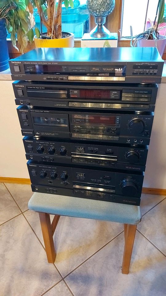 Technics Stereo Anlage mit Boxen 5 Stück gebraucht in Schillingsfürst