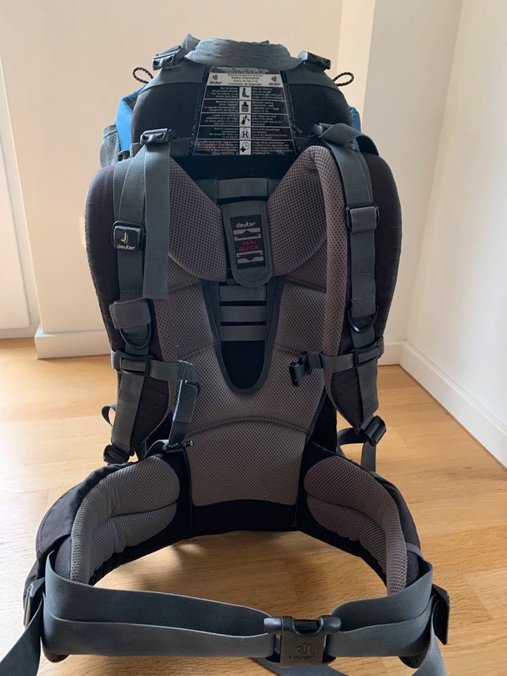 Vermietung Deuter Kid Comfort II Kraxe / Kindertrage in Nürnberg (Mittelfr)