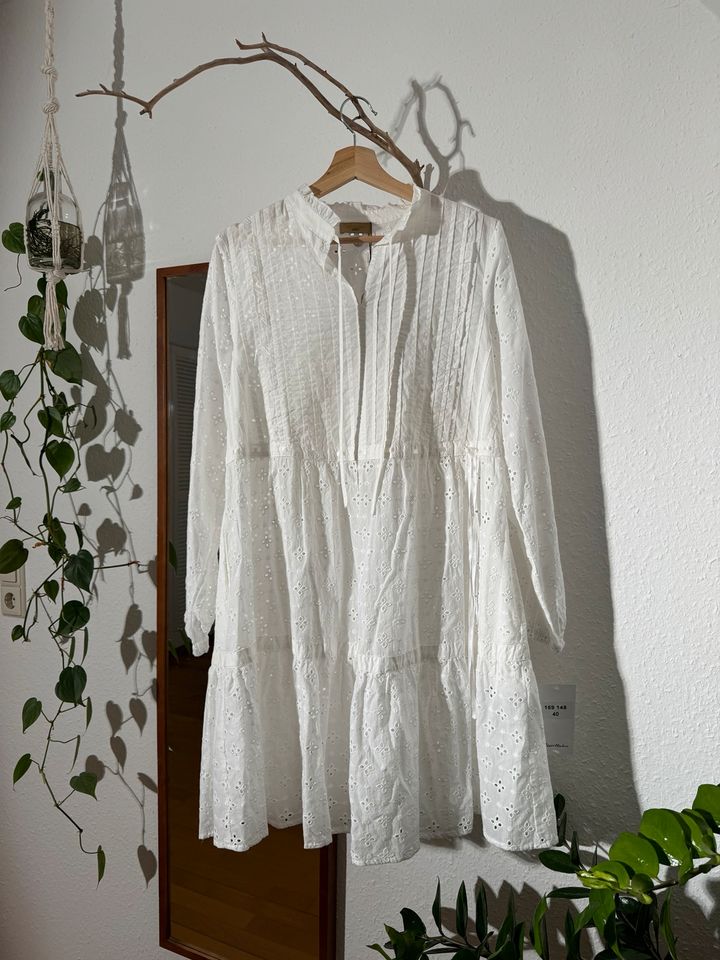 NEU True Standard Sommerkleid aus zertif. Baumwolle Weiß Gr 40 in Dornhan