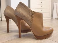 Michael Kors High Heels, Größe 9M (Größe 40, braun, Leder Nordrhein-Westfalen - Bedburg Vorschau