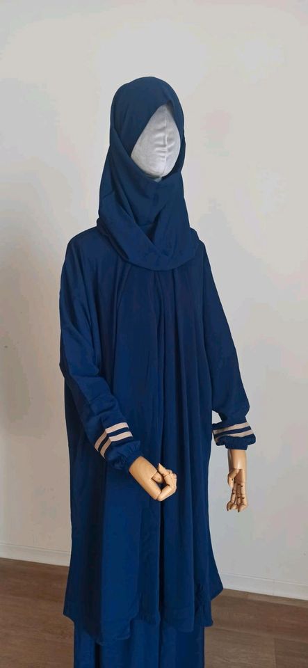 Jilbab / Abaya / Khimar / Hijab in Erding