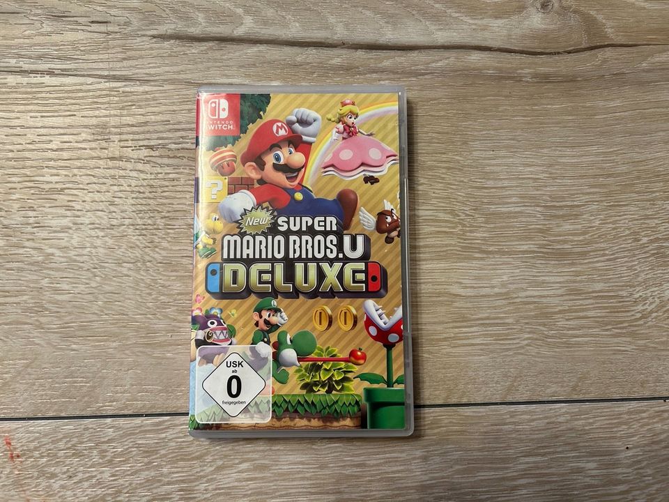 Nintendo Switch Spiel New Super Mario Bros U Deluxe in Großhansdorf