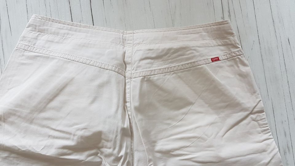 Leichte Damen Sommer 7/8 Hose Bermuda von Esprit Gr. 34 / 36 in Baunatal