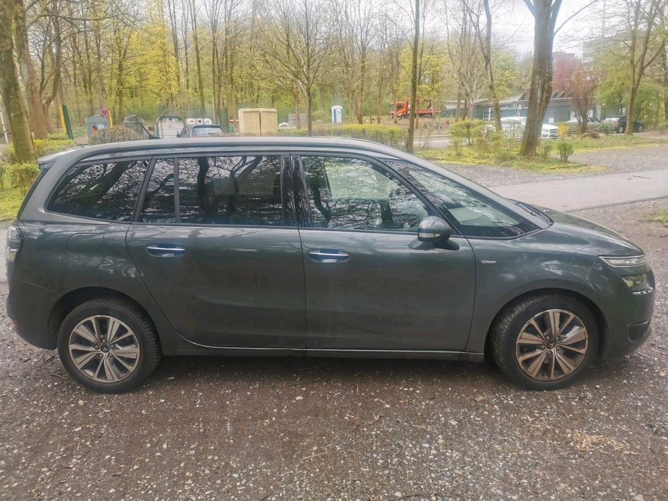 Citroén C4 Grand Picasso/ Exclusive 2.0 Blue HDI in Velbert