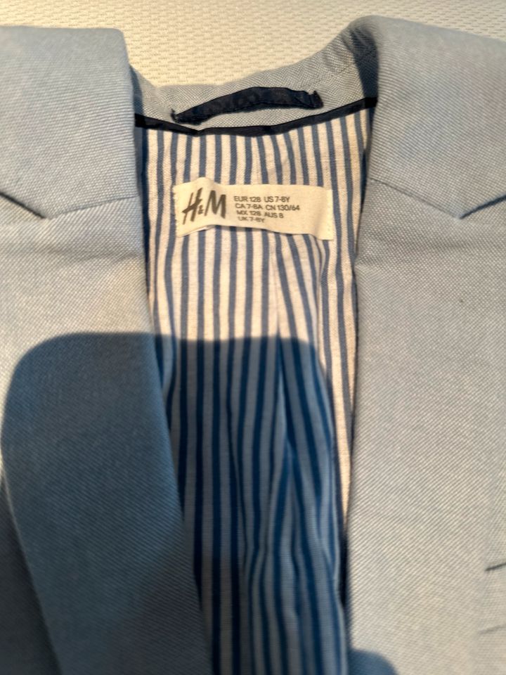 Jungs Blazer H&M Gr.128 in Dresden