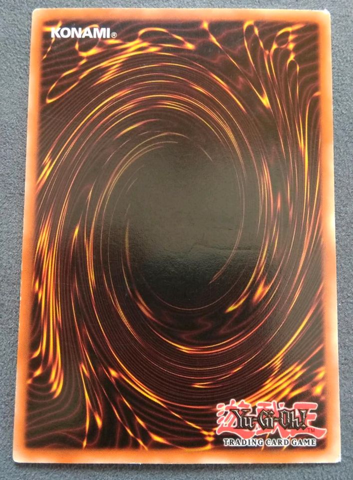 Yugioh Karte Werkzeugdrache Ghost Rare 1. Auflage in Untersiemau