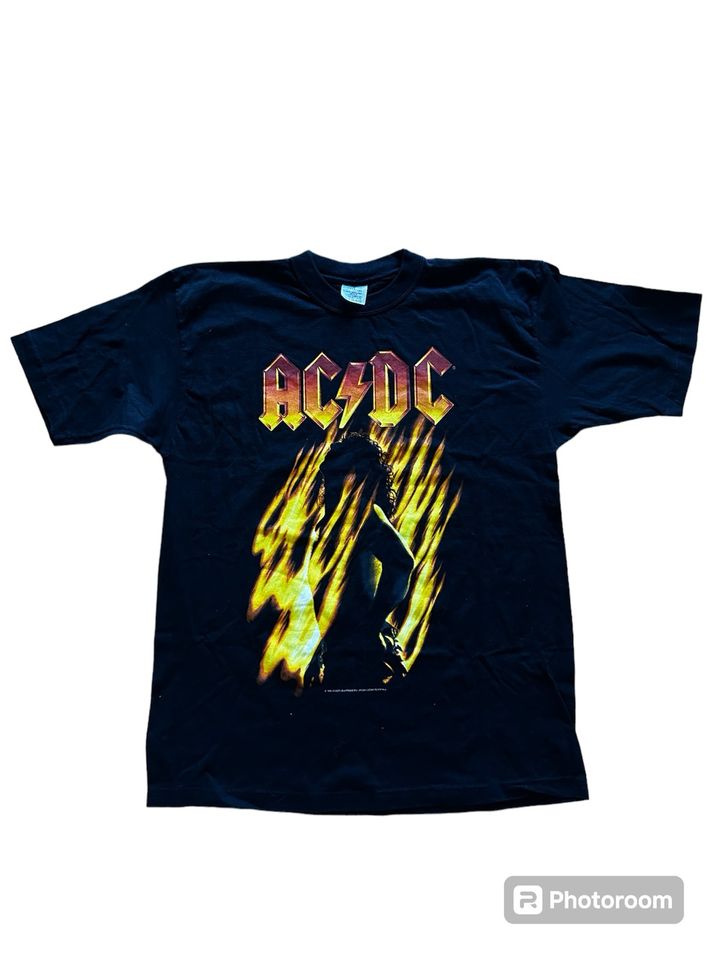 Vintage AC/DC Long Live Rock T-Shirt 1998 Deadstock in Berlin