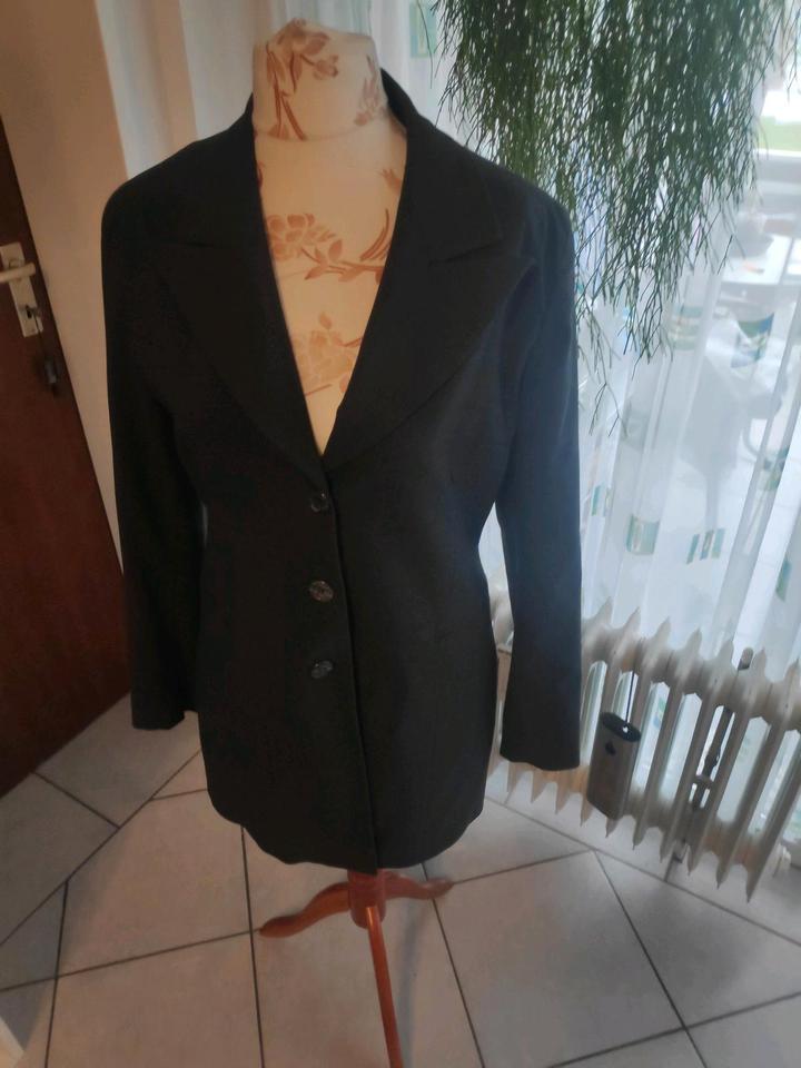 Damen Blazer von ONLY. Gr. 42 in Hagen