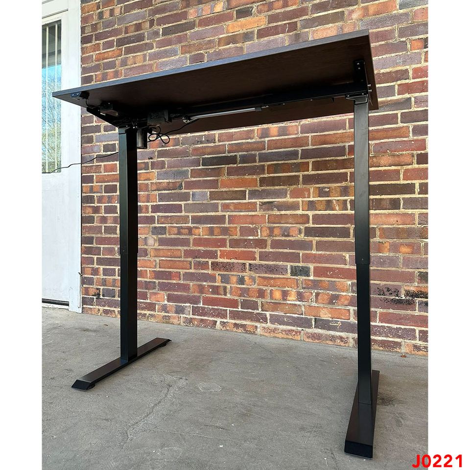 200x Schreibtisch NEU elektrisch höhenverstellbar 140 cm in Berlin