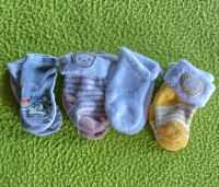 4 Paar Baby Söckchen Gr. 50/56 Baden-Württemberg - Waldbrunn Vorschau