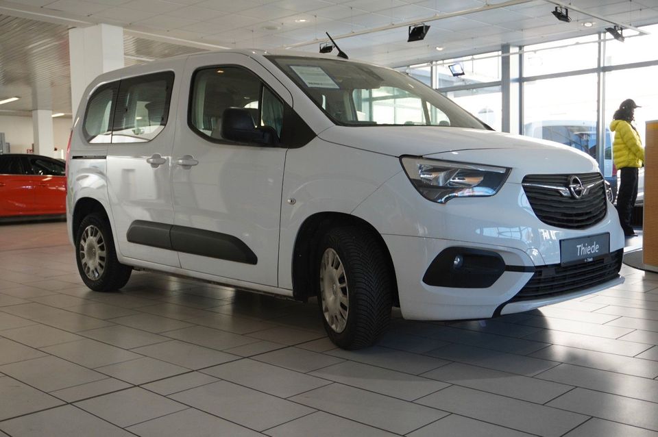 Opel Combo Life 1.2T EDITION 5-SITZE NAVI/DAB+/TEMP. in Schöningen