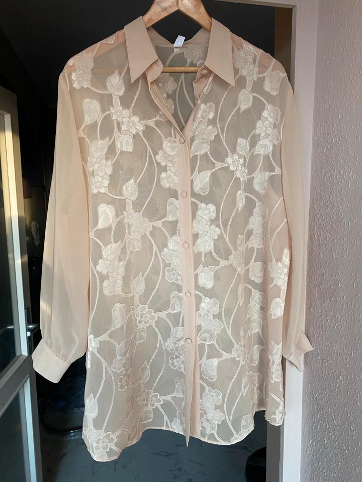 Blusen Shirts Pullover XL 42 Zara Esprit L 40 Hose Bootcut in Saarbrücken