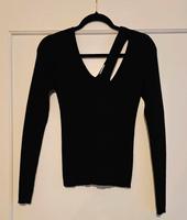 gerippter Pullover mit Cutouts Mitte - Wedding Vorschau