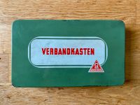 alter leerer Verbandskasten von Lohmann aus Blech Aubing-Lochhausen-Langwied - Aubing Vorschau