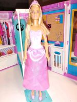 Barbie mit Kleidung Niedersachsen - Braunschweig Vorschau